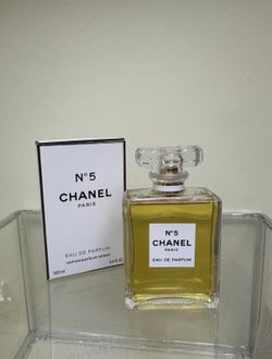 Channel perfume