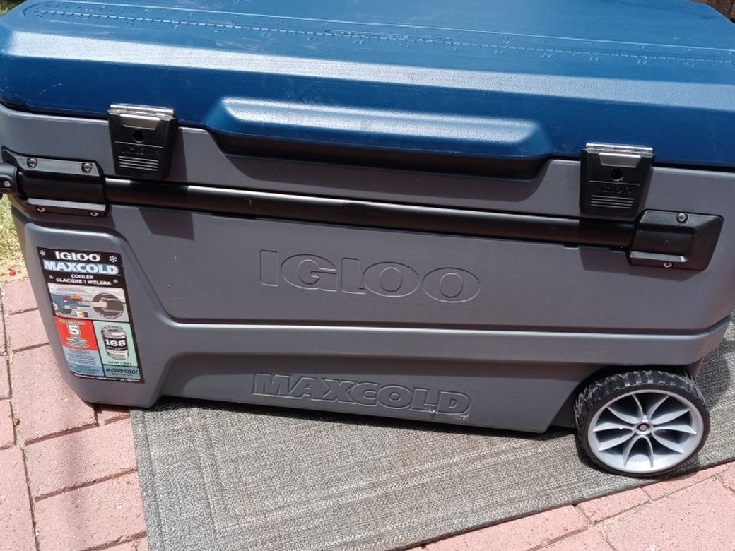 Igloo Ice Chest Cooler