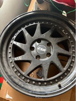 ESR Wheels 18x9.5 5x114.3 Gloss Black - Set of 4 - $600 OBO