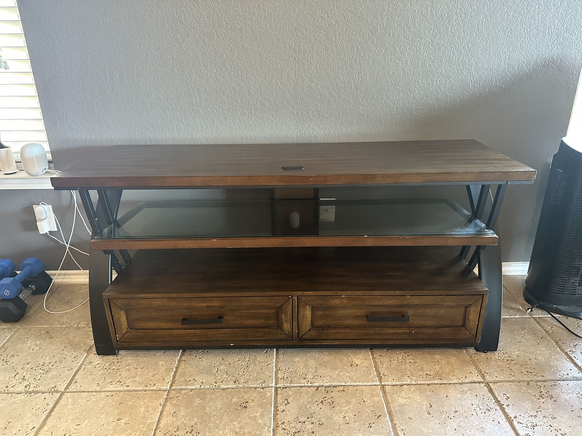 Tv / console Table