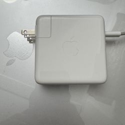 96 Watts Usb-c Power Adapter For MacBook Pro And Air