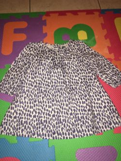 Baby gap dress 12-18 m with hat