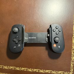 Backbone xbox controller for iPhone (lightning)