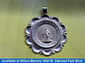 Coin Pendant - Yellow Gold 14k (.585) 2.7 grams