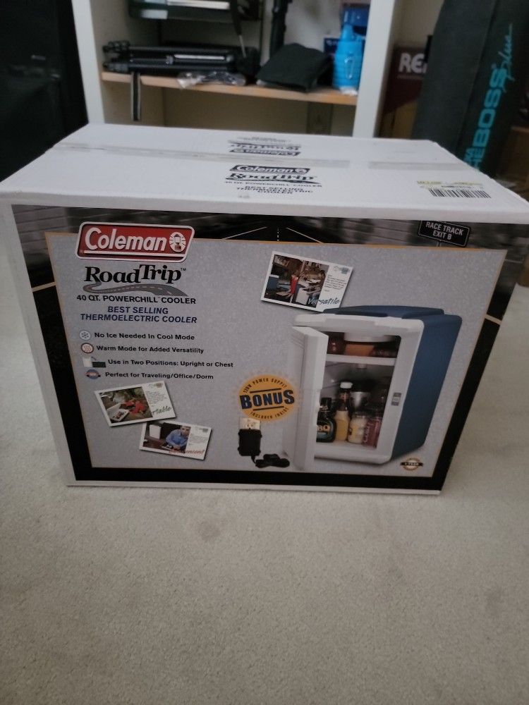 Coleman RoadTrip 40QT power chill Cooler