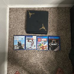 Ps4 +4 game cd’s