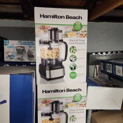 Brand New Food Processor 12cup Capacity Hamilton Beach Brand $45