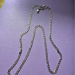 diamond-cut gold chain  