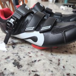 Women's Peloton Cylcling Shoes Size 39