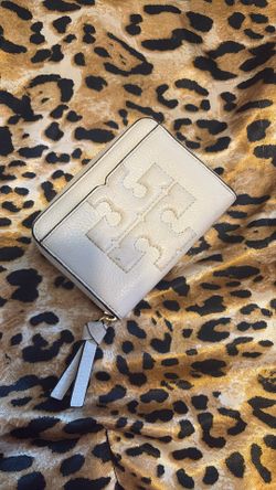 TORY BURCH SMALL WALLET WHITE