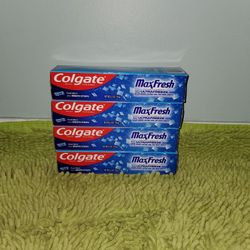 4 Colgate Toothpaste Maxfresh 6.3oz Cool Mint 