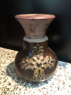 Decorative candle holder