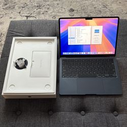 MacBook Air 2022 M2 16GB/512GB