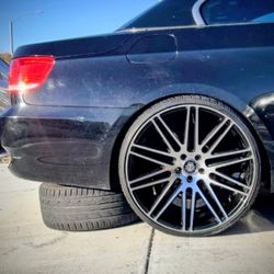 22" Rims For Sale With New Tires 