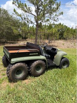John Deere Gator 6x4