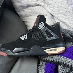 Jordan 4s