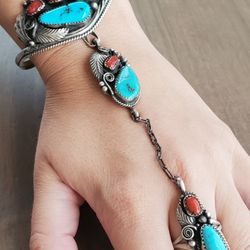 Justin Morris Navajo Cuff Bracelet Attached Ring