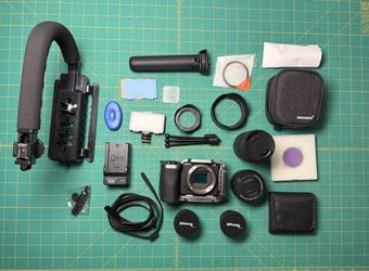 Sony zve10ii + lenses & accessories