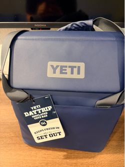 Yeti Day Trip cooler.