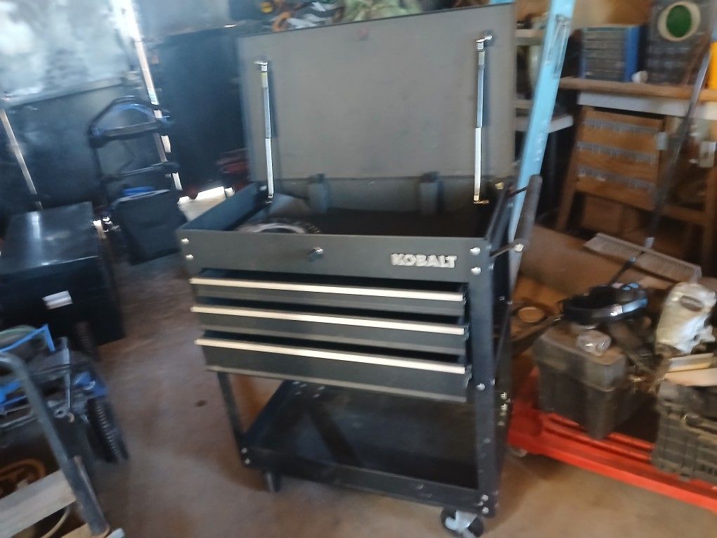 Kobalt Tool Box