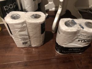 Photo Regular toilet paper cheap 4 packs