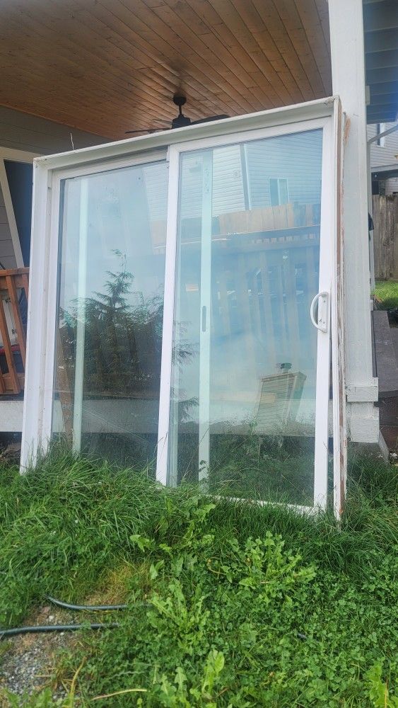 Sliding Door 