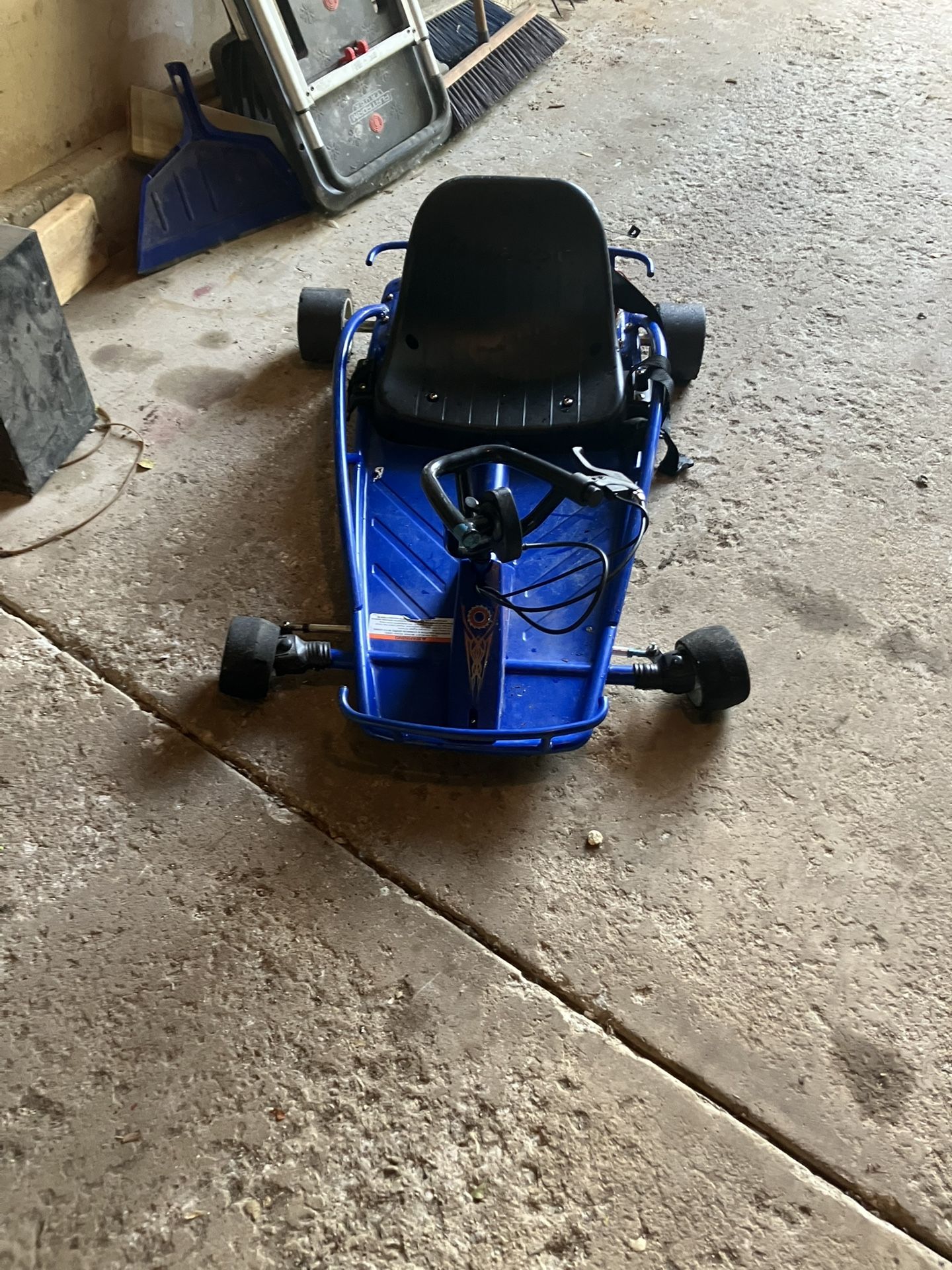 Razor Cart