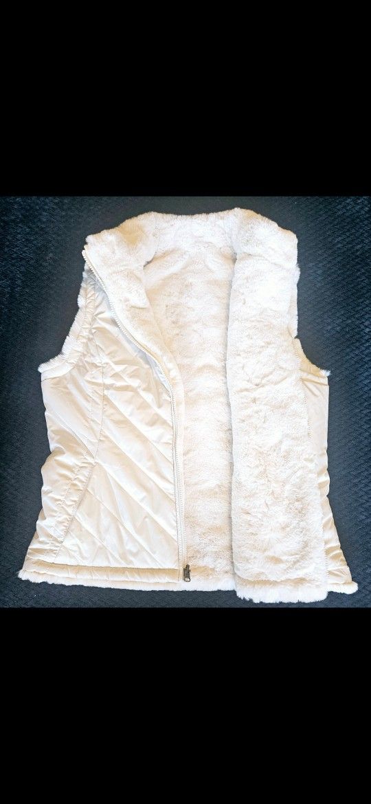 New Nicole Miller Original Womens Reversable Faux Fur Puffer Vest L