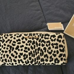 Michael Kors Wallet NEW