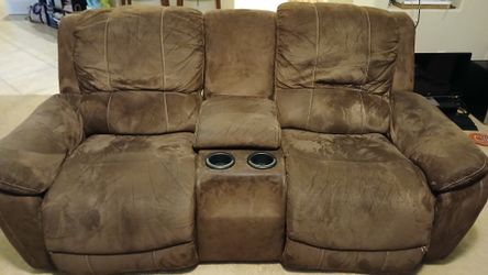 Free LA-Z-BOY Electric Recliner Set - Fair Condition