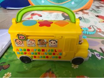 Cocomelon alphabet bus
