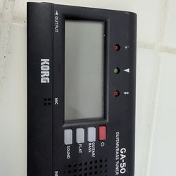 Korg GA-50 Guitar & Bass Digital Tuner LCD Meter Sound Out Mode Portable