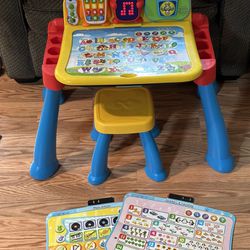 VTech Touch and Learn Activity Desk Deluxe 