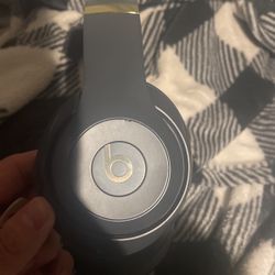 Beats Studio 3 Blue n Gold