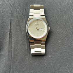 Skmei Stainless Steel Watch