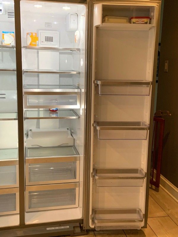 KITCHENAID, LG, AND KENMORE REFRIGERATORS NOT WIRKING for Sale in West Covina, CA OfferUp