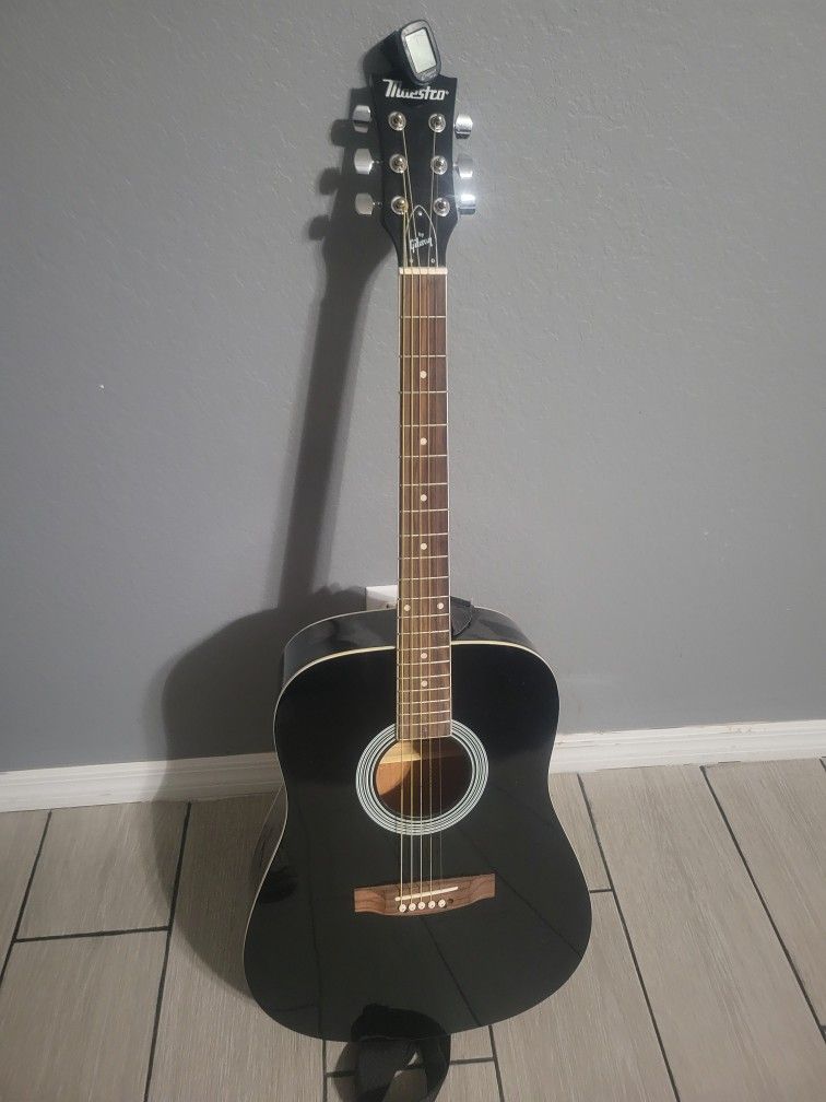 Acoustic Guitar By Gibson