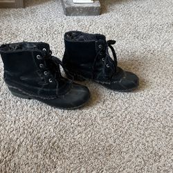Size 9 Ladies Waterproof Winter Boots 