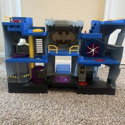 Toy Batman House 