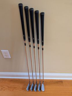 Acuity RCC Golf Cub Irons set 5-9