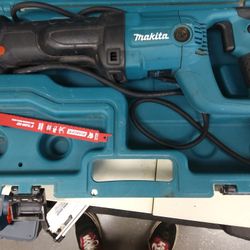 Makita Sawall 