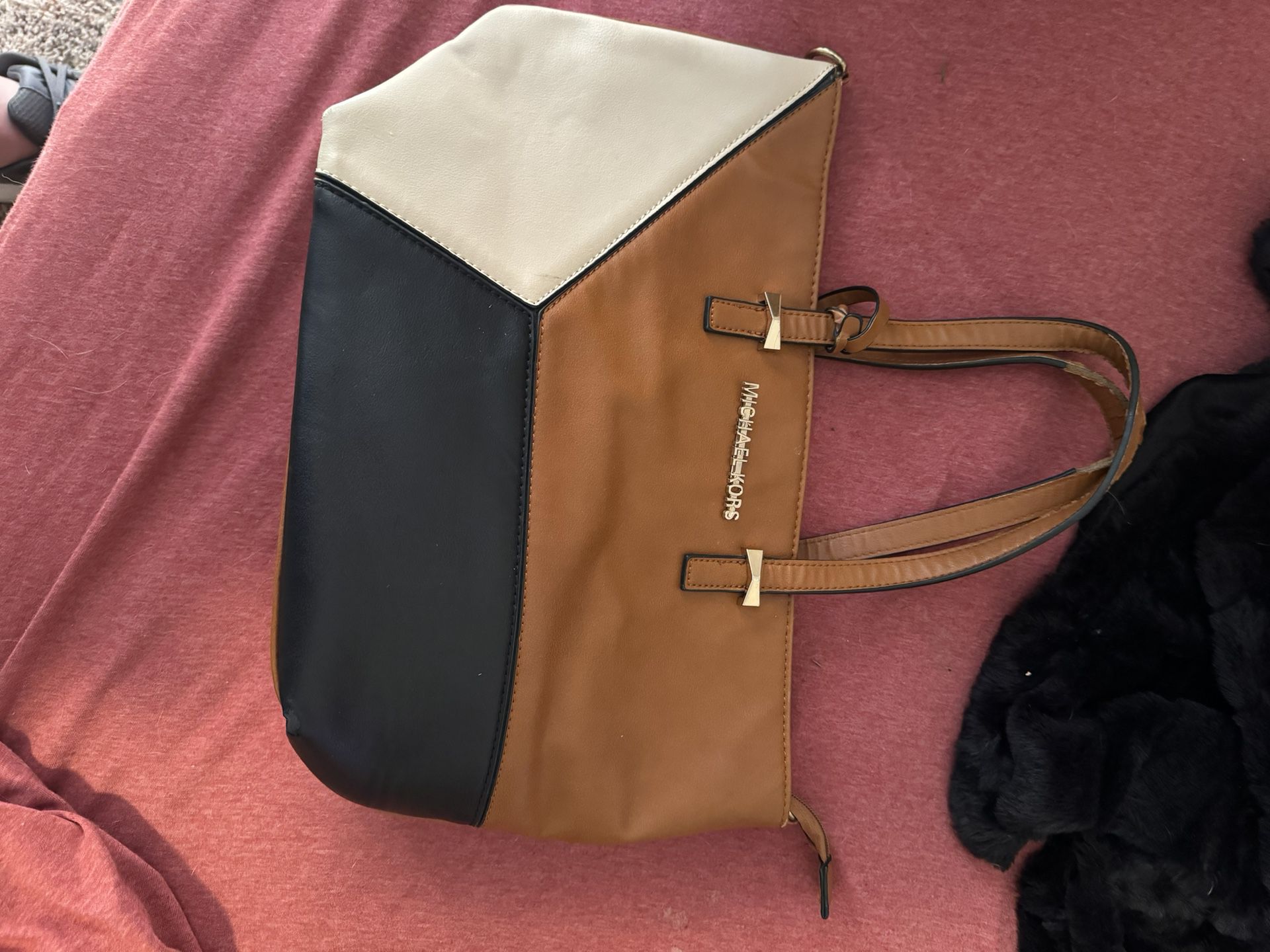 Micheal Kors Bag/purse