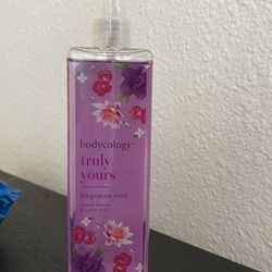 Truly yours mist perfume 