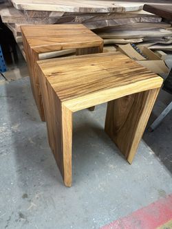 Coffee Tables, Entryways & More! Please Read Description!