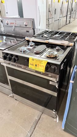 Gas Range with Double Oven