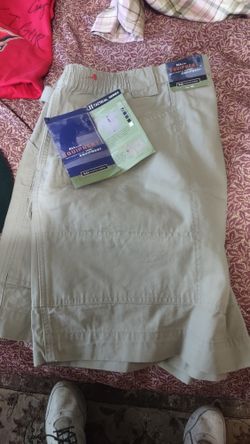 New Shorts Waist 44