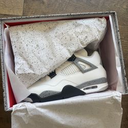 Jordan 4 