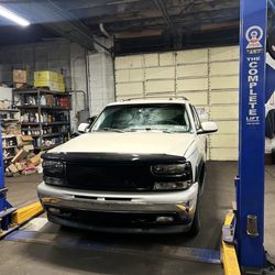 2005 Chevrolet Tahoe XL Sport 4WD