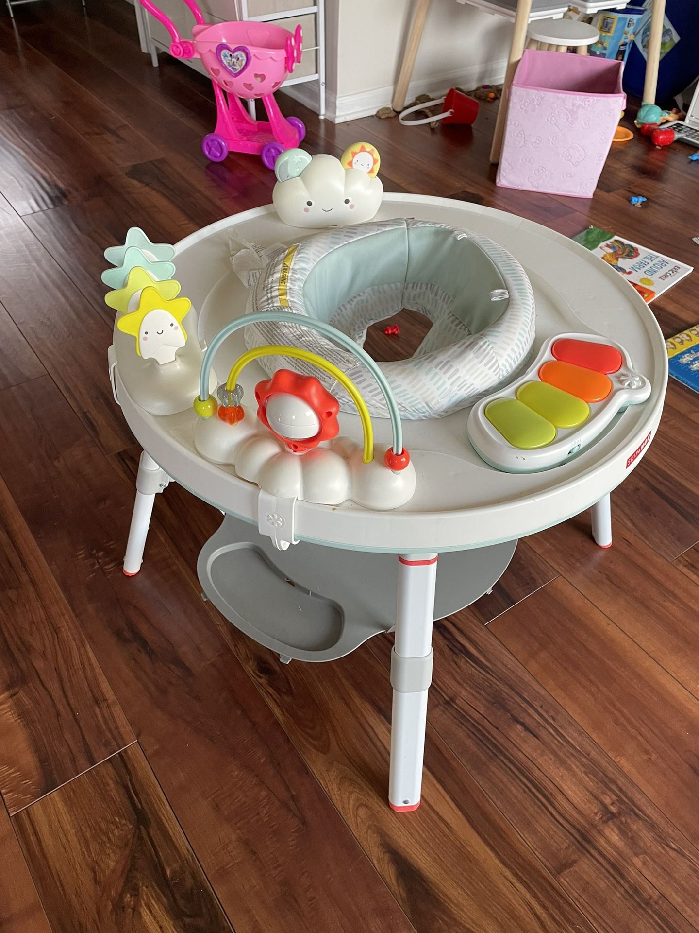 Skip Hop Activity Center 