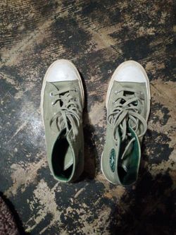 Converse Chuck Taylor Low-Top Sneakers